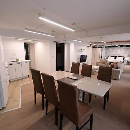 Apartment Alexandar Square